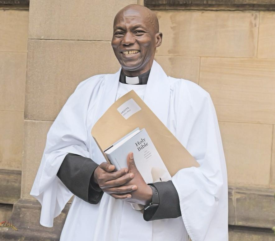 Rev Matthew Carlisle