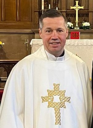 Rev Matthew Carlisle